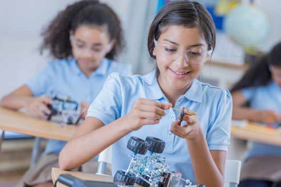 New Neon collections designed with teachers to support lasting STEM engagement